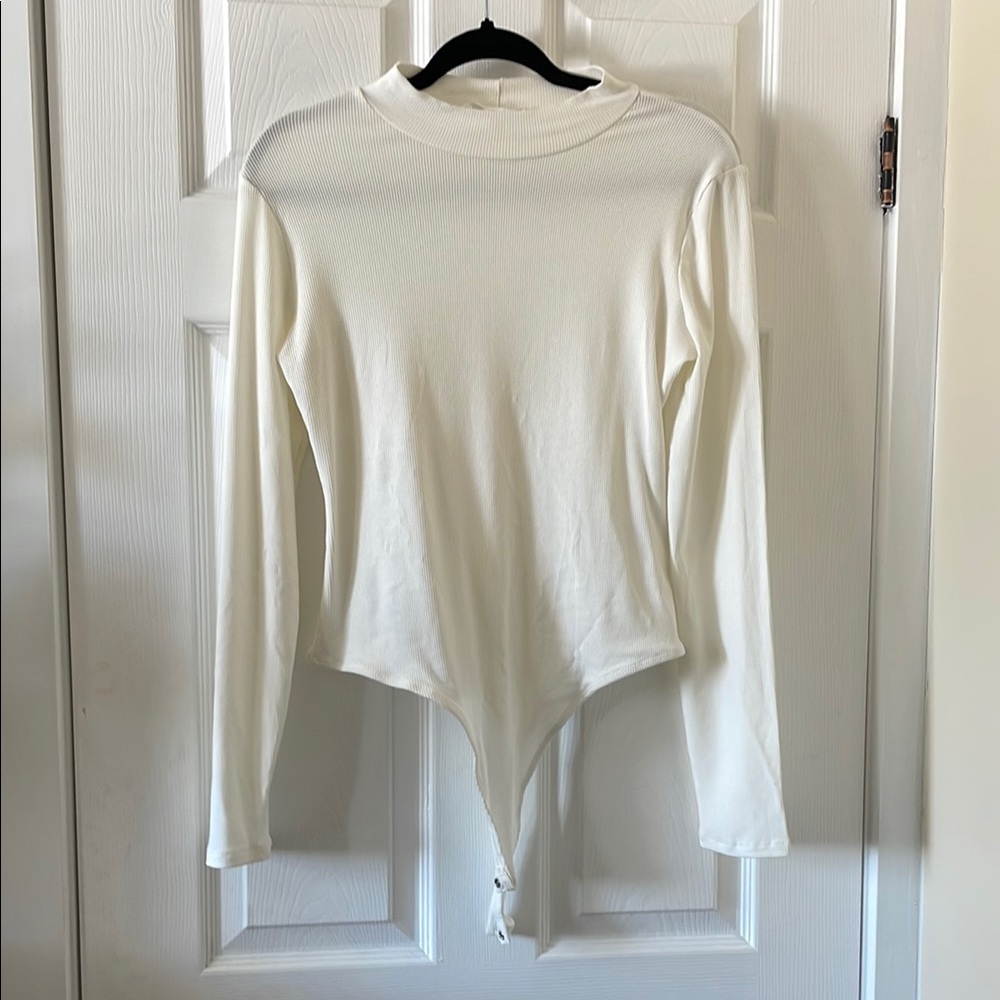 NWOT cream mock neck bodysuit